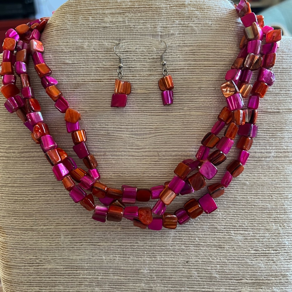 Pink and orange mother of pearl beaded jewelry set